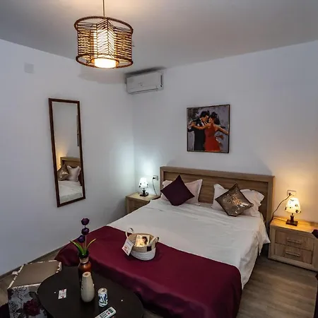 Pensiune Casa Del Flor