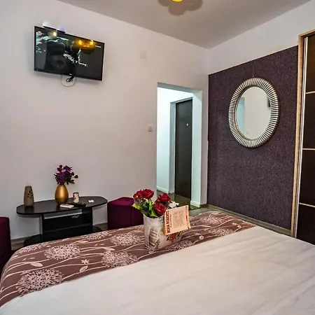 Eden House Konukevi Costinești