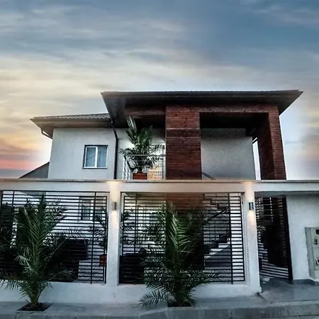 Casa Del Flor Pensiune Costineşti