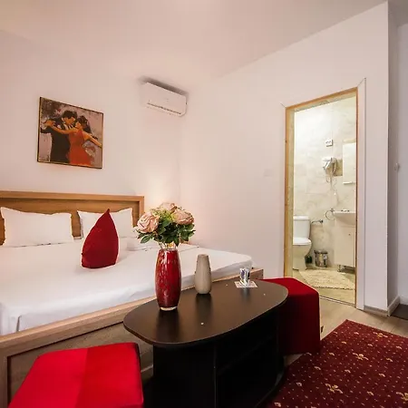 Eden House Costinesti